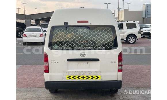 Ra Imported Toyota Hiace funfun Ọkọ̀ in Import - Dubai ni Ashanti Ra Imported Toyota Hiace funfun Ọkọ̀ in Import - Dubai ni Ashanti