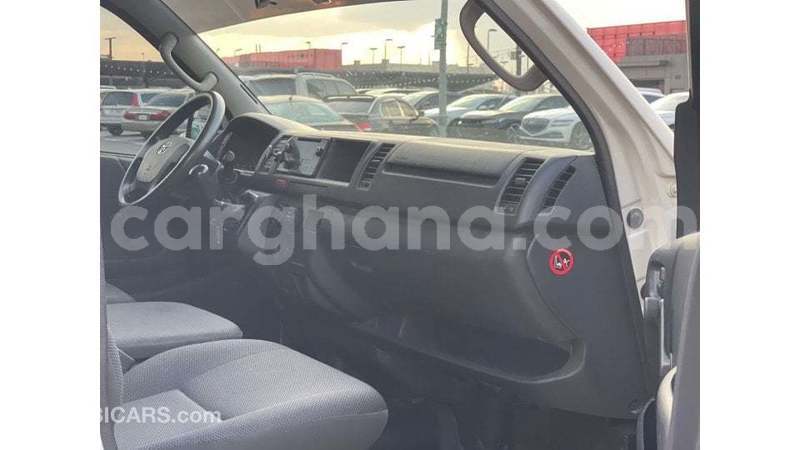 Big with watermark toyota hiace ashanti import dubai 53168