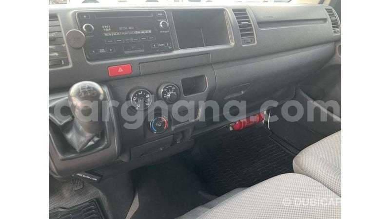 Big with watermark toyota hiace ashanti import dubai 53168