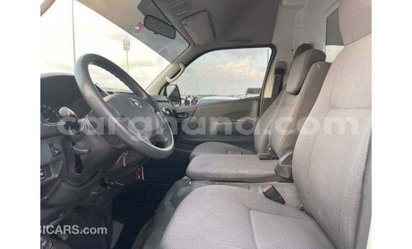 Ra Imported Toyota Hiace funfun Ọkọ̀ in Import - Dubai ni Ashanti Ra Imported Toyota Hiace funfun Ọkọ̀ in Import - Dubai ni Ashanti