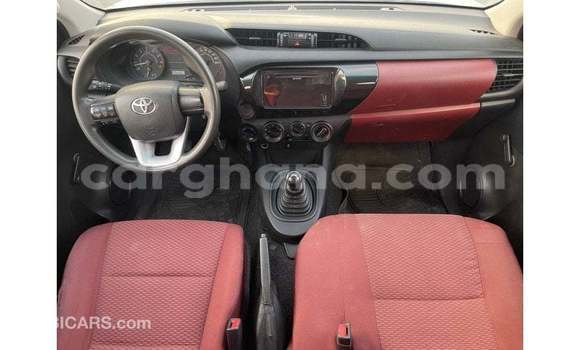 Buy Import Toyota Hilux White Car in Import - Dubai in Ashanti Buy Import Toyota Hilux White Car in Import - Dubai in Ashanti