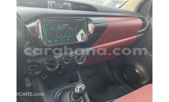 Buy Import Toyota Hilux White Car in Import - Dubai in Ashanti Buy Import Toyota Hilux White Car in Import - Dubai in Ashanti