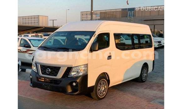Ra Imported Nissan Urvan funfun Ọkọ̀ in Import - Dubai ni Ashanti Ra Imported Nissan Urvan funfun Ọkọ̀ in Import - Dubai ni Ashanti