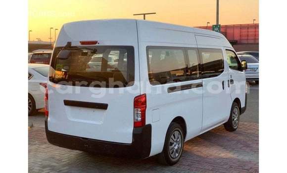 Ra Imported Nissan Urvan funfun Ọkọ̀ in Import - Dubai ni Ashanti Ra Imported Nissan Urvan funfun Ọkọ̀ in Import - Dubai ni Ashanti