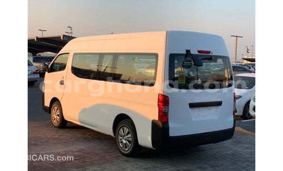 Ra Imported Nissan Urvan funfun Ọkọ̀ in Import - Dubai ni Ashanti Ra Imported Nissan Urvan funfun Ọkọ̀ in Import - Dubai ni Ashanti