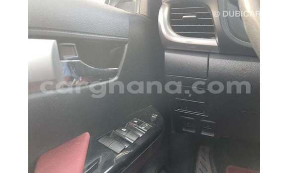 Ra Imported Toyota Hilux funfun Ọkọ̀ in Import - Dubai ni Ashanti Ra Imported Toyota Hilux funfun Ọkọ̀ in Import - Dubai ni Ashanti