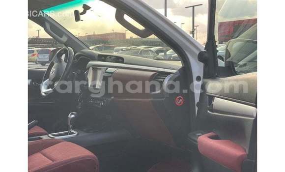 Ra Imported Toyota Hilux funfun Ọkọ̀ in Import - Dubai ni Ashanti Ra Imported Toyota Hilux funfun Ọkọ̀ in Import - Dubai ni Ashanti
