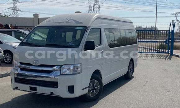 Buy Import Toyota Hiace White Car in Import - Dubai in Ashanti