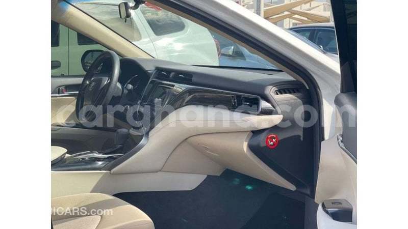 Big with watermark toyota camry ashanti import dubai 53181