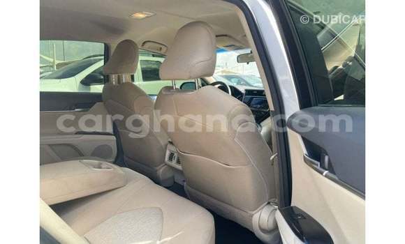 Ra Imported Toyota Camry funfun Ọkọ̀ in Import - Dubai ni Ashanti Ra Imported Toyota Camry funfun Ọkọ̀ in Import - Dubai ni Ashanti