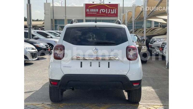 Big with watermark renault duster ashanti import dubai 53182