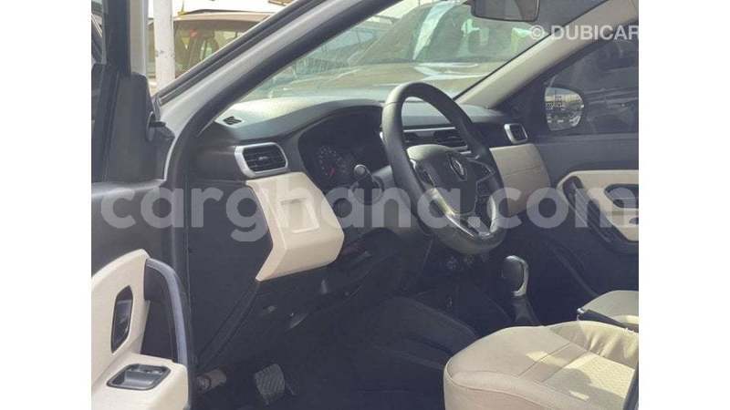 Big with watermark renault duster ashanti import dubai 53182