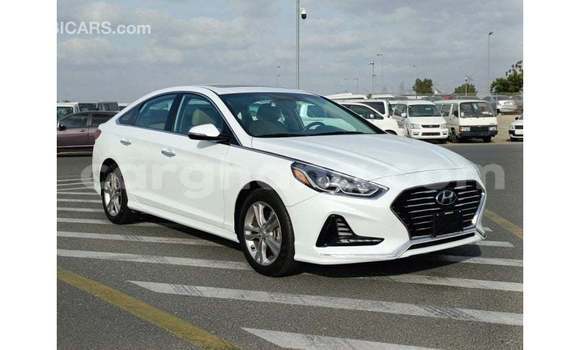 Buy Import Hyundai Sonata White Car in Import - Dubai in Ashanti Buy Import Hyundai Sonata White Car in Import - Dubai in Ashanti