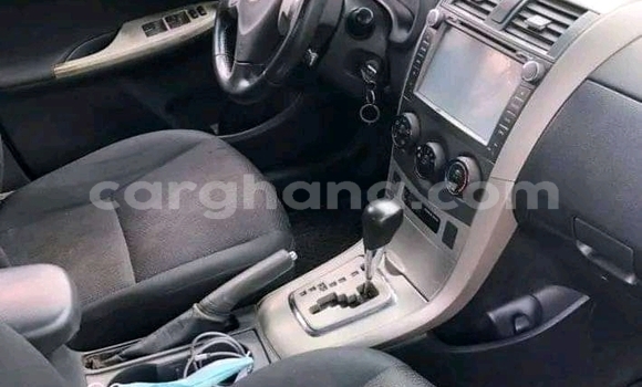 Ra Àlòkù Toyota Corolla Black Ọkọ̀ in Accra ni Greater Accra Ra Àlòkù Toyota Corolla Black Ọkọ̀ in Accra ni Greater Accra