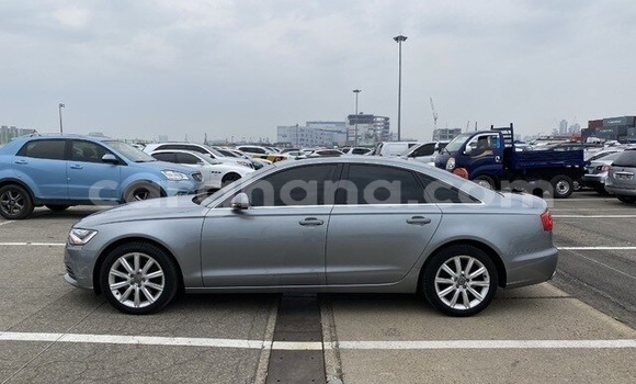 Ra Àlòkù Audi A6 allroad Blue Ọkọ̀ in Accra ni Greater Accra Ra Àlòkù Audi A6 allroad Blue Ọkọ̀ in Accra ni Greater Accra