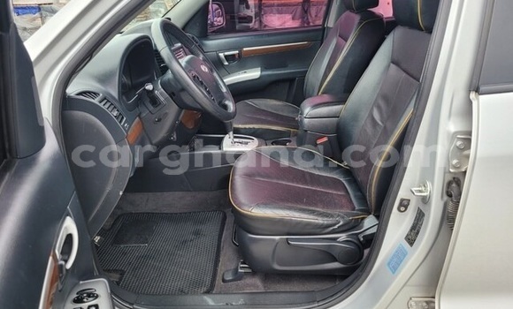 Sayi Na hannu Hyundai Santa Fe Azurfa Mota in Accra a Greater Accra Sayi Na hannu Hyundai Santa Fe Azurfa Mota in Accra a Greater Accra