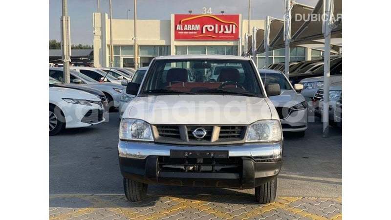 Big with watermark nissan pickup ashanti import dubai 53205