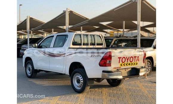 Ra Imported Toyota Hilux funfun Ọkọ̀ in Import - Dubai ni Ashanti Ra Imported Toyota Hilux funfun Ọkọ̀ in Import - Dubai ni Ashanti