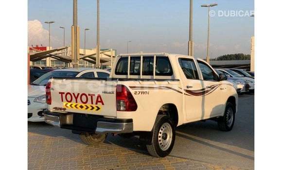 Ra Imported Toyota Hilux funfun Ọkọ̀ in Import - Dubai ni Ashanti Ra Imported Toyota Hilux funfun Ọkọ̀ in Import - Dubai ni Ashanti