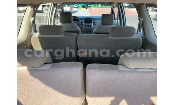 Sayi Imported Toyota Innova White Mota in Import - Dubai a Ashanti Sayi Imported Toyota Innova White Mota in Import - Dubai a Ashanti