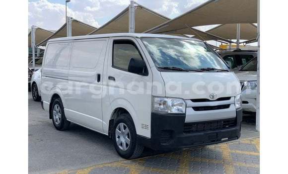 Ra Imported Toyota Hiace funfun Ọkọ̀ in Import - Dubai ni Ashanti Ra Imported Toyota Hiace funfun Ọkọ̀ in Import - Dubai ni Ashanti