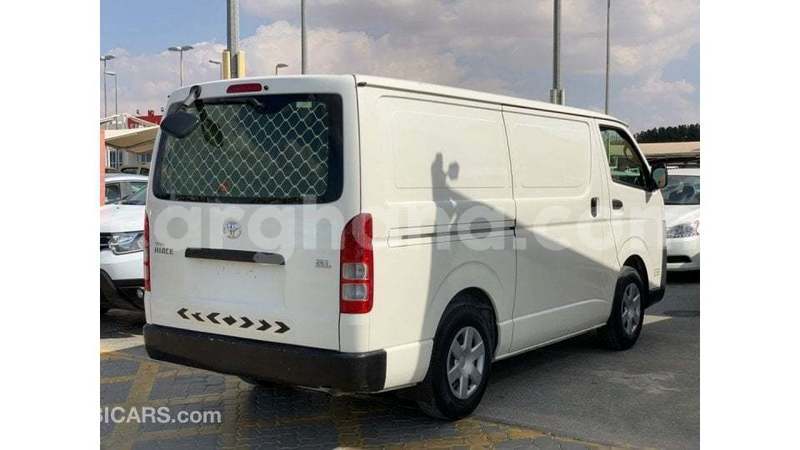 Big with watermark toyota hiace ashanti import dubai 53208