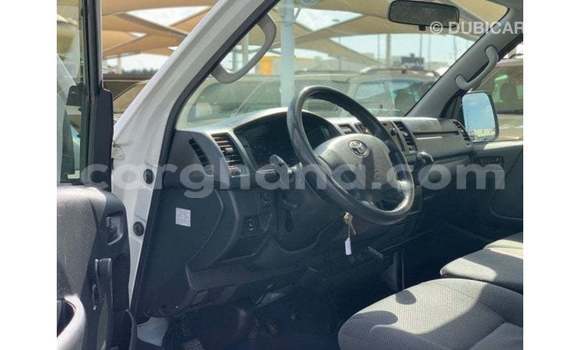Ra Imported Toyota Hiace funfun Ọkọ̀ in Import - Dubai ni Ashanti Ra Imported Toyota Hiace funfun Ọkọ̀ in Import - Dubai ni Ashanti