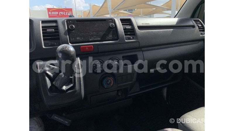 Big with watermark toyota hiace ashanti import dubai 53208