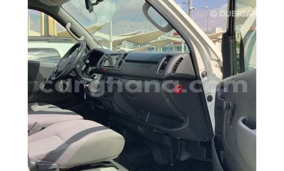 Ra Imported Toyota Hiace funfun Ọkọ̀ in Import - Dubai ni Ashanti Ra Imported Toyota Hiace funfun Ọkọ̀ in Import - Dubai ni Ashanti