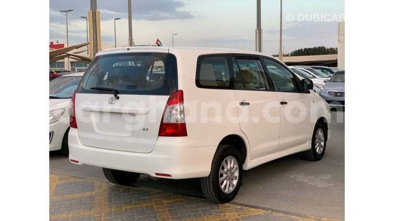 Big with watermark toyota innova ashanti import dubai 53209