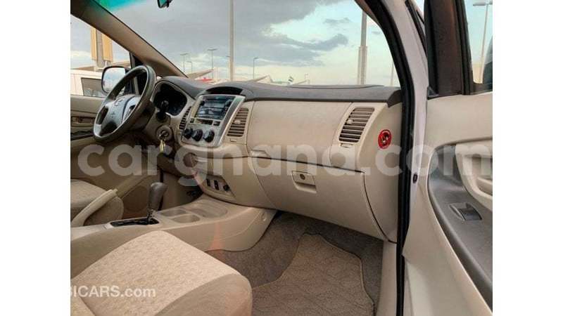 Big with watermark toyota innova ashanti import dubai 53209