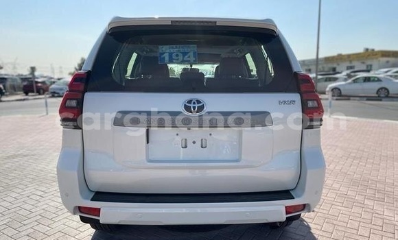 Buy Used Toyota Land Cruiser Prado White Car in Accra in Greater Accra Buy Used Toyota Land Cruiser Prado White Car in Accra in Greater Accra