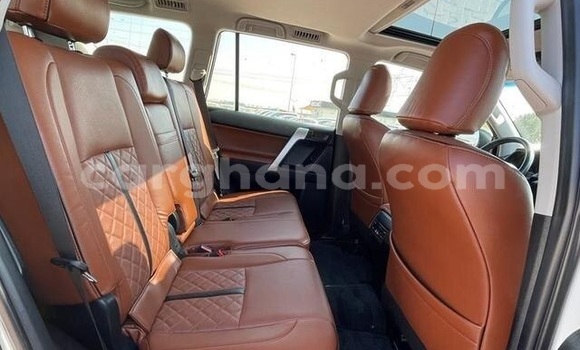 Buy Used Toyota Land Cruiser Prado White Car in Accra in Greater Accra Buy Used Toyota Land Cruiser Prado White Car in Accra in Greater Accra