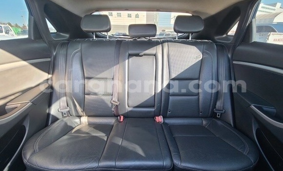 Ra Àlòkù Hyundai i30 Blue Ọkọ̀ in Accra ni Greater Accra Ra Àlòkù Hyundai i30 Blue Ọkọ̀ in Accra ni Greater Accra