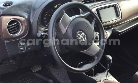 Ra Àlòkù Toyota Vitz Miiran Ọkọ̀ in Iwọn didun ni Oorun Ra Àlòkù Toyota Vitz Miiran Ọkọ̀ in Iwọn didun ni Oorun