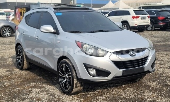 Sayi Na hannu Hyundai Tucson Azurfa Mota in Accra a Greater Accra Sayi Na hannu Hyundai Tucson Azurfa Mota in Accra a Greater Accra