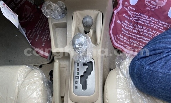 Sayi Na hannu Toyota Fortuner Brown Mota in Accra a Greater Accra Sayi Na hannu Toyota Fortuner Brown Mota in Accra a Greater Accra