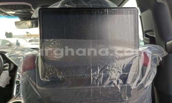 Sayi Na hannu Toyota Land Cruiser Prado White Mota in Accra a Greater Accra Sayi Na hannu Toyota Land Cruiser Prado White Mota in Accra a Greater Accra