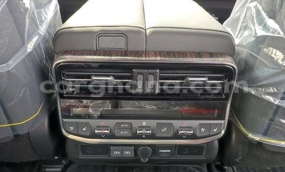 Sayi Na hannu Toyota Land Cruiser Prado White Mota in Accra a Greater Accra Sayi Na hannu Toyota Land Cruiser Prado White Mota in Accra a Greater Accra