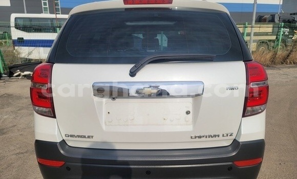 Buy Used Chevrolet Captiva White Car in Accra in Greater Accra Buy Used Chevrolet Captiva White Car in Accra in Greater Accra