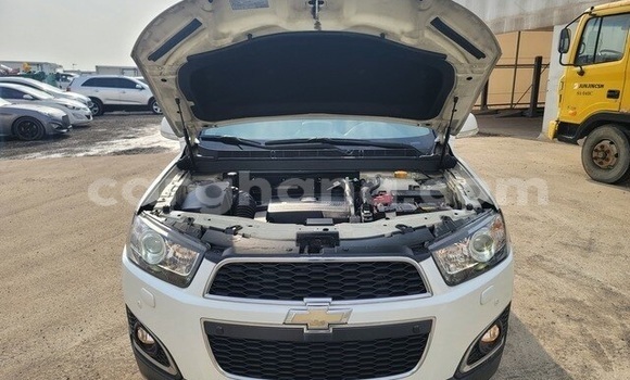 Buy Used Chevrolet Captiva White Car in Accra in Greater Accra Buy Used Chevrolet Captiva White Car in Accra in Greater Accra