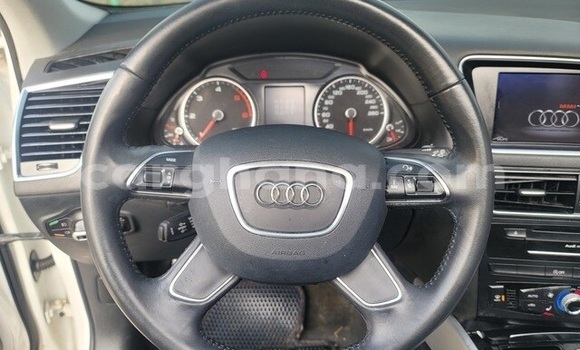 Sayi Na hannu Audi Q5 White Mota in Accra a Greater Accra Sayi Na hannu Audi Q5 White Mota in Accra a Greater Accra