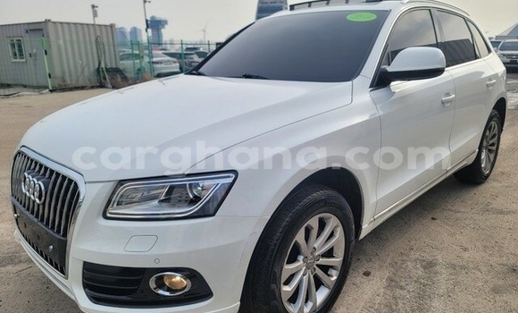 Sayi Na hannu Audi Q5 White Mota in Accra a Greater Accra Sayi Na hannu Audi Q5 White Mota in Accra a Greater Accra
