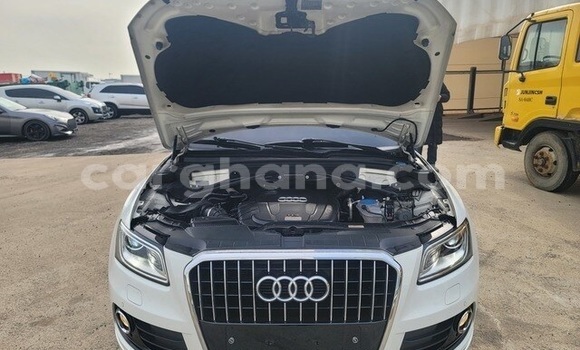 Sayi Na hannu Audi Q5 White Mota in Accra a Greater Accra Sayi Na hannu Audi Q5 White Mota in Accra a Greater Accra