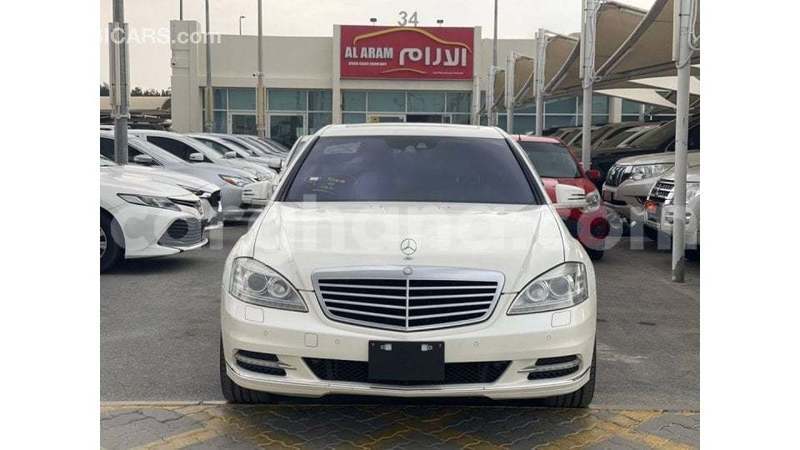 Big with watermark mercedes benz a200 ashanti import dubai 53238