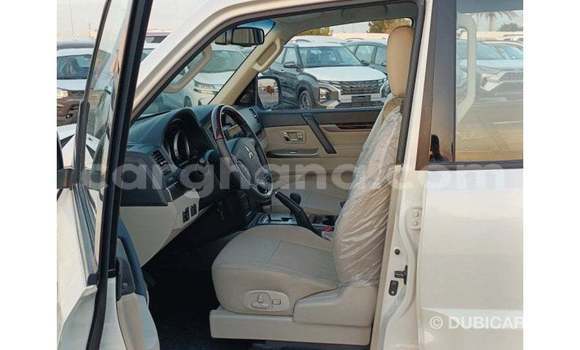 Buy Import Mitsubishi Pajero White Car in Import - Dubai in Ashanti Buy Import Mitsubishi Pajero White Car in Import - Dubai in Ashanti