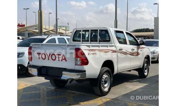 Ra Imported Toyota Hilux funfun Ọkọ̀ in Import - Dubai ni Ashanti Ra Imported Toyota Hilux funfun Ọkọ̀ in Import - Dubai ni Ashanti