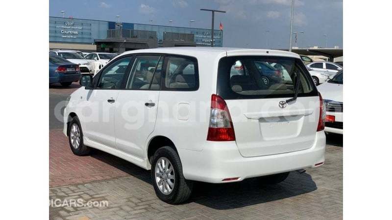 Big with watermark toyota innova ashanti import dubai 53249