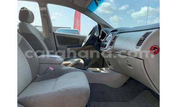 Sayi Imported Toyota Innova White Mota in Import - Dubai a Ashanti Sayi Imported Toyota Innova White Mota in Import - Dubai a Ashanti