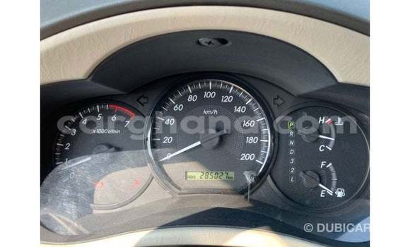 Sayi Imported Toyota Innova White Mota in Import - Dubai a Ashanti Sayi Imported Toyota Innova White Mota in Import - Dubai a Ashanti